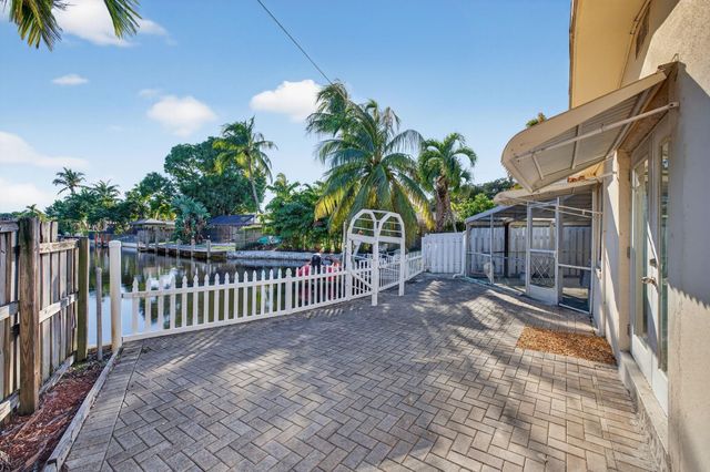 1570 NE 30TH Place, Oakland Park, FL 33334