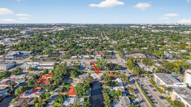 1570 NE 30TH Place, Oakland Park, FL 33334
