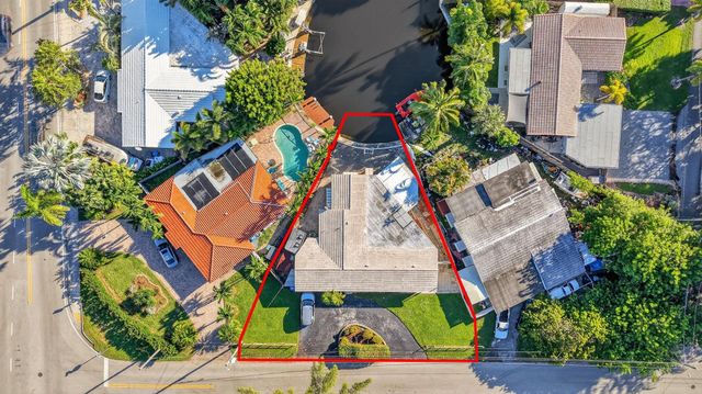 1570 NE 30TH Place, Oakland Park, FL 33334