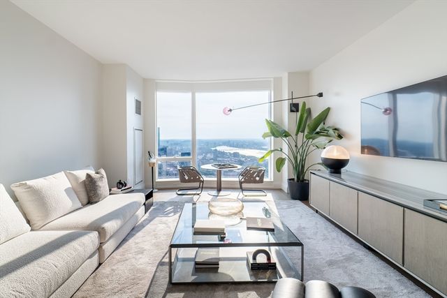 240 Devonshire Street U5404, Boston, MA 02110