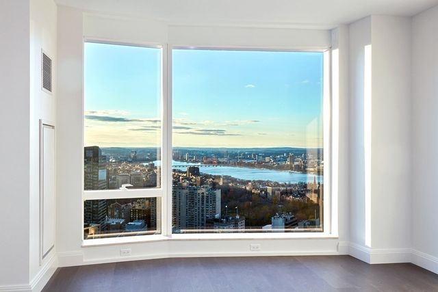 240 Devonshire Street U5404, Boston, MA 02110