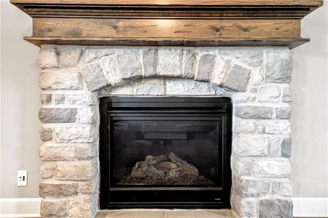 16580 S Sunset Street, Olathe, KS 66062