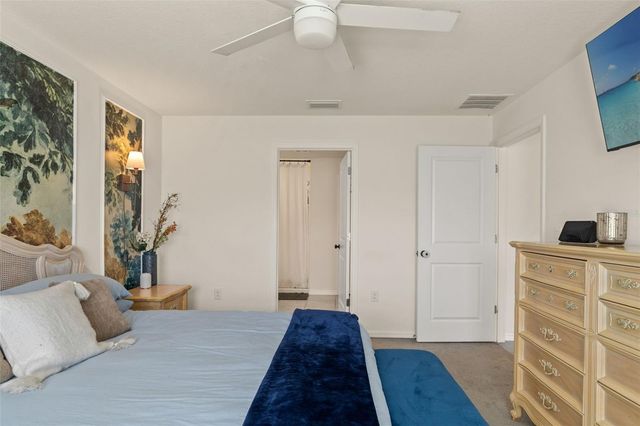 4663 SIGCOM PLACE, Wildwood, FL 34785