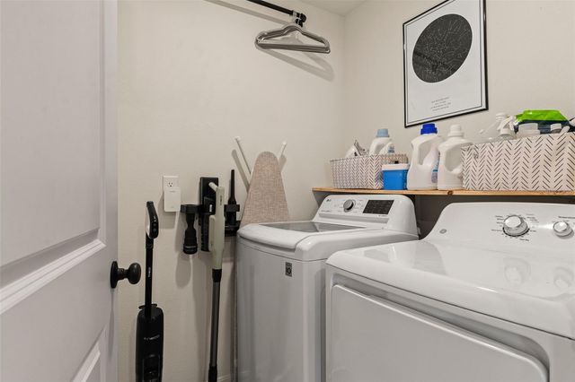 4663 SIGCOM PLACE, Wildwood, FL 34785