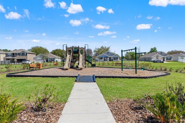 4663 SIGCOM PLACE, Wildwood, FL 34785