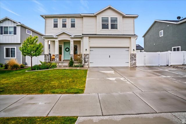 7242 N CLEAR SKY LN, Eagle Mountain, UT 84005