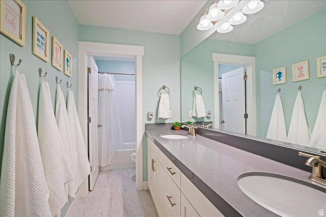 7242 N CLEAR SKY LN, Eagle Mountain, UT 84005