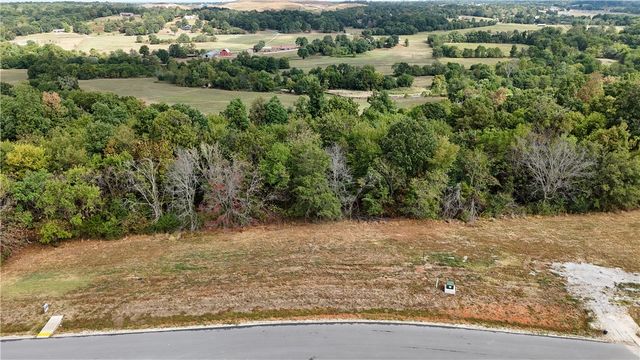 6226 W Primeark Horizon Drive, Fayetteville, AR 72704