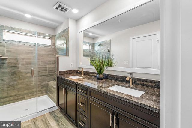 5381 PHILLIS WHEATLEY PL, White Plains, MD 20695