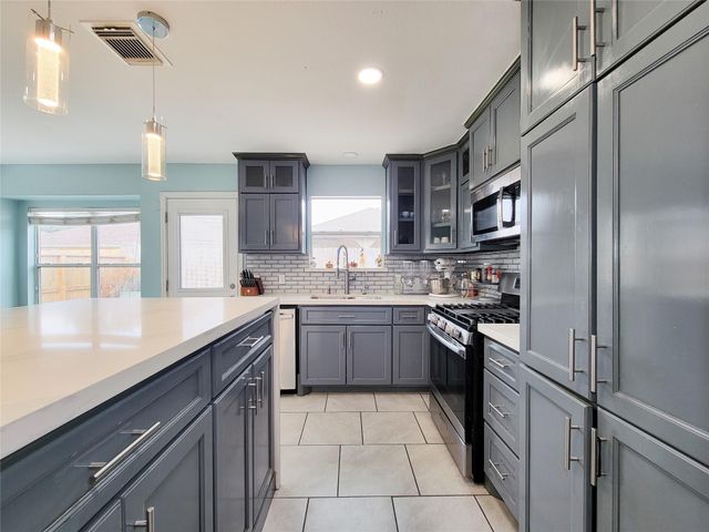 2630 Umiak Drive, Houston, TX 77045