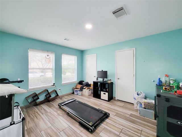 2630 Umiak Drive, Houston, TX 77045