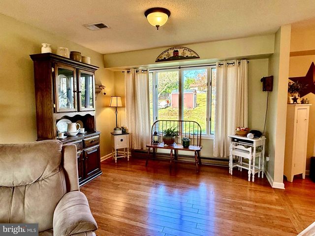 752 PANORAMA DR, Martinsburg, WV 25403