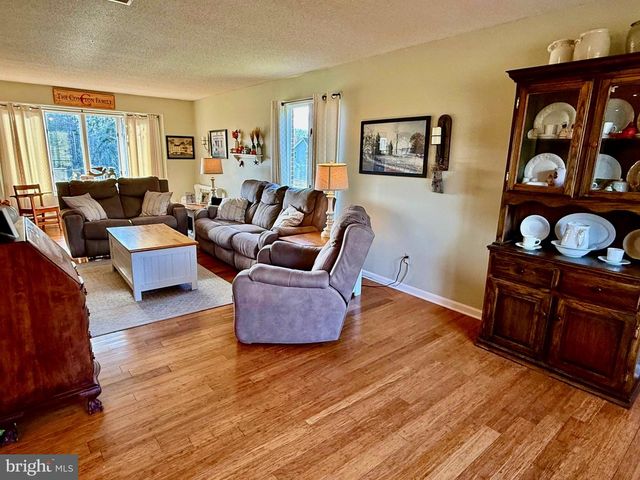 752 PANORAMA DR, Martinsburg, WV 25403