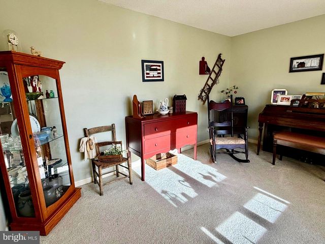 752 PANORAMA DR, Martinsburg, WV 25403