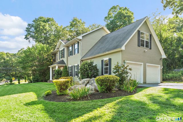 152 New London Road, Groton, CT 06340