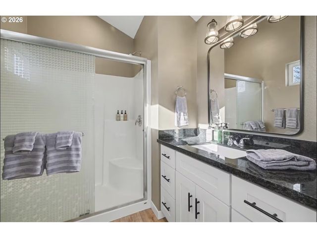 2683 ALDER St, Eugene, OR 97405