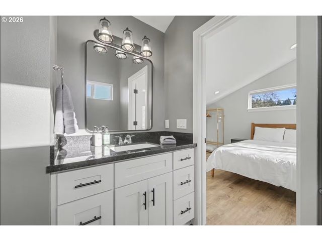 2683 ALDER St, Eugene, OR 97405