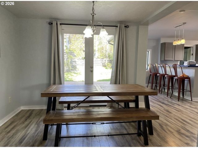 2683 ALDER St, Eugene, OR 97405