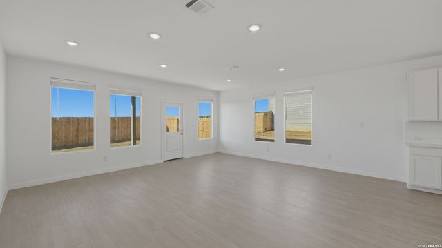 1926 Wood Warbler, New Braunfels, TX 78130