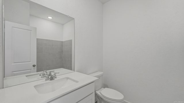 1926 Wood Warbler, New Braunfels, TX 78130