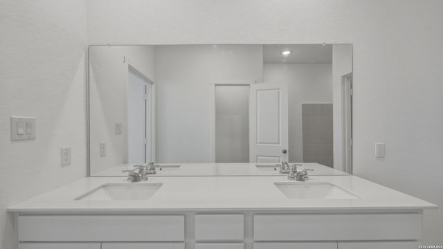 1926 Wood Warbler, New Braunfels, TX 78130