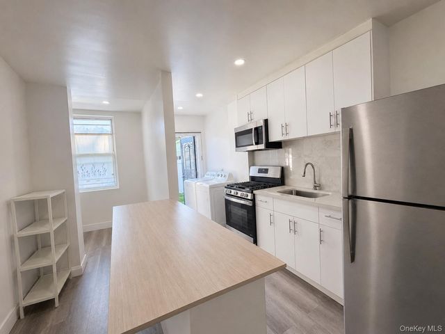 3320 Jordan Street, Flushing, NY 11358