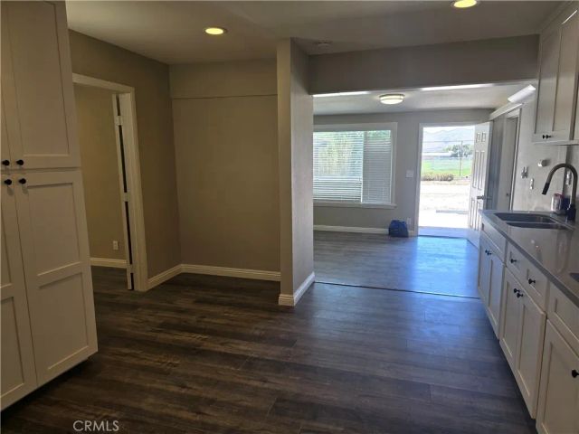 7215 Lyons 2, Hesperia, CA 92345