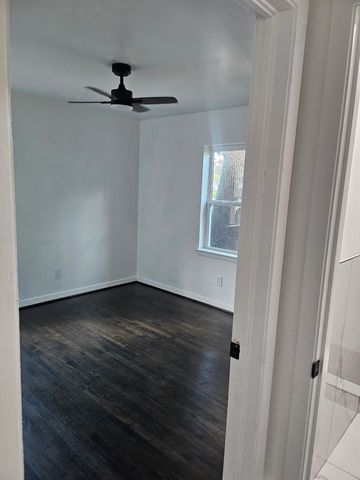 10816 Mandalay Drive, Dallas, TX 75228