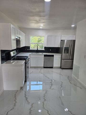 10816 Mandalay Drive, Dallas, TX 75228