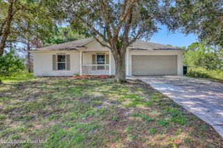 338 Halloran Street SE, Palm Bay, FL 32909