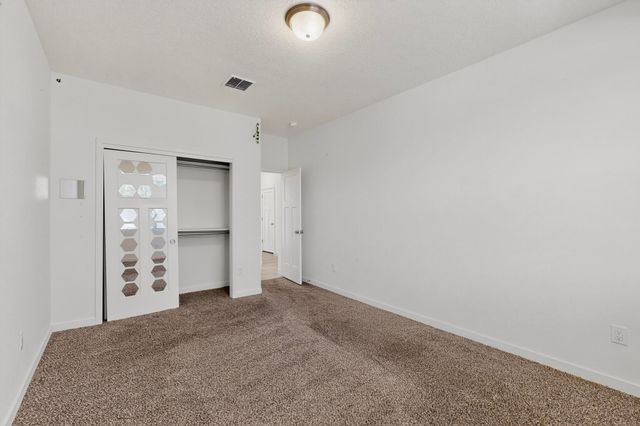 2634 Camino Plata Loop NE, Rio Rancho, NM 87144