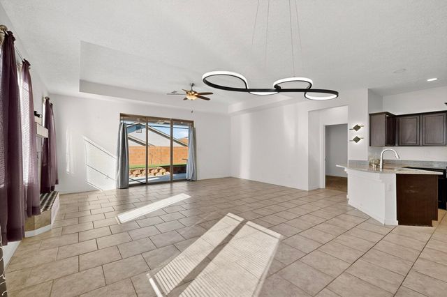 2634 Camino Plata Loop NE, Rio Rancho, NM 87144