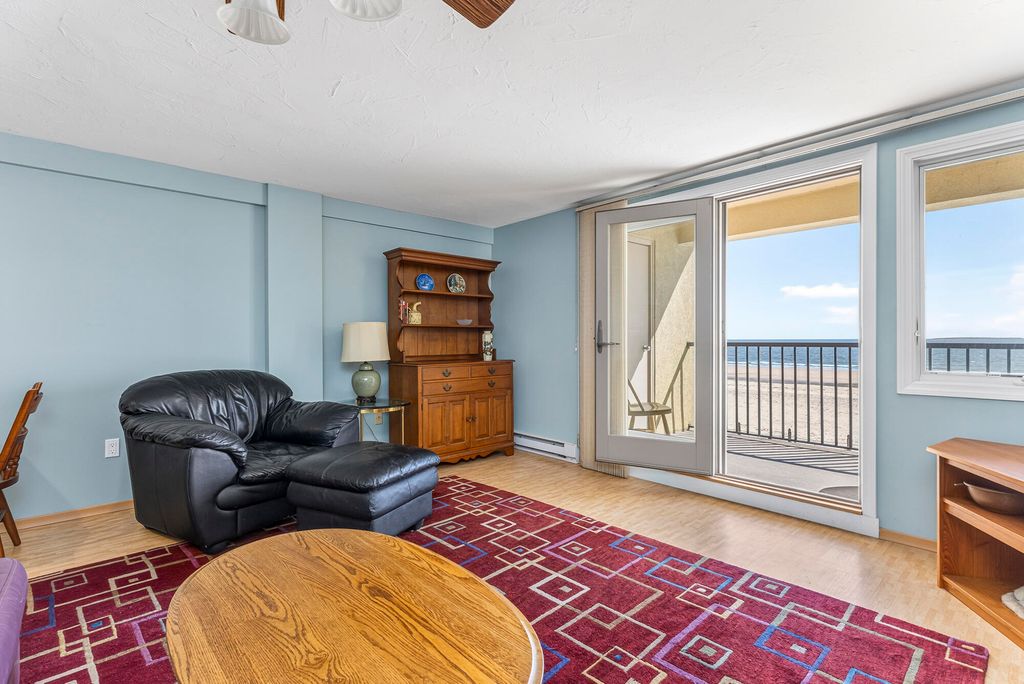 191 E Grand Avenue 203, Old Orchard Beach, ME 04064 — photo 2