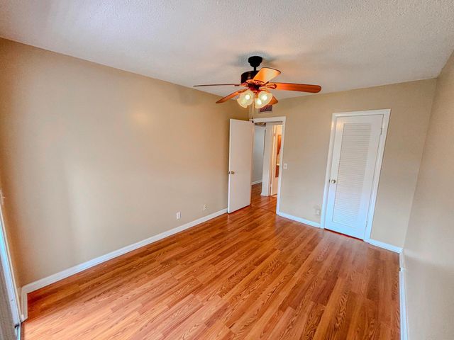 54 Newport C 54, Deerfield Beach, FL 33442