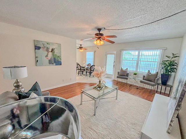 54 Newport C 54, Deerfield Beach, FL 33442