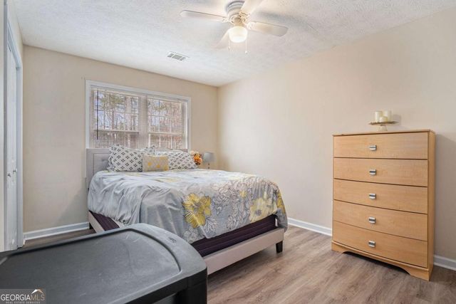 814 Cambridge Creek Drive SW, Conyers, GA 30094