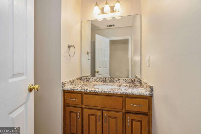 814 Cambridge Creek Drive SW, Conyers, GA 30094