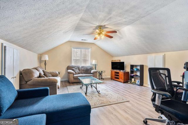 814 Cambridge Creek Drive SW, Conyers, GA 30094
