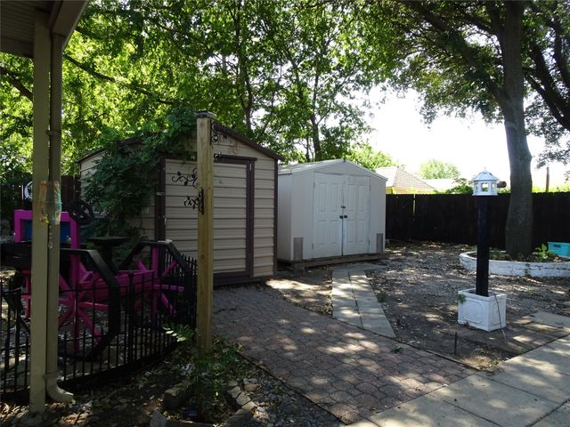 3110 Sandra Lane, Rowlett, TX 75088