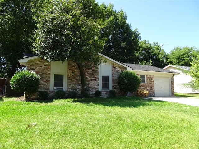 3110 Sandra Lane, Rowlett, TX 75088