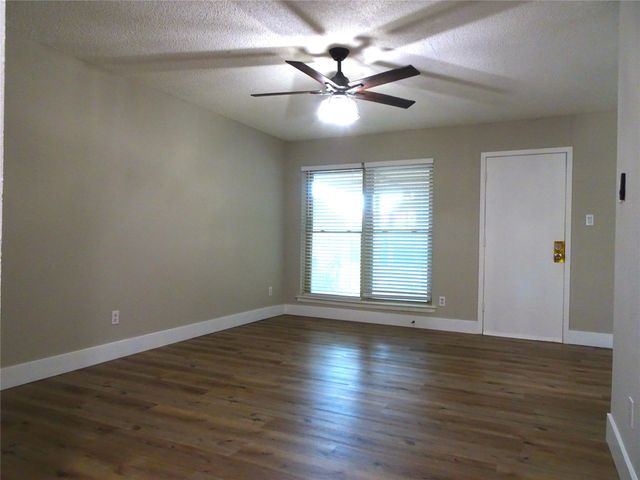 3110 Sandra Lane, Rowlett, TX 75088