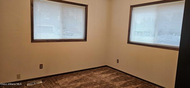 380 Vedelwood DR, Sandpoint, ID 83864