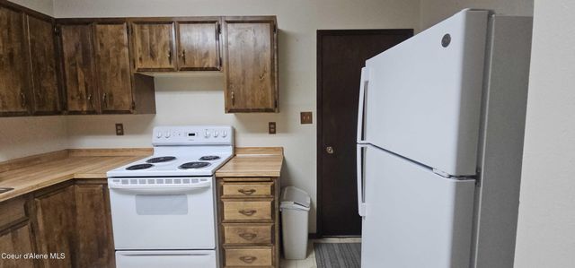 380 Vedelwood DR, Sandpoint, ID 83864