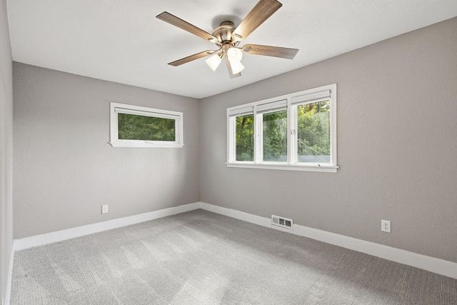1528 E 18th Ave, Spokane, WA 99203