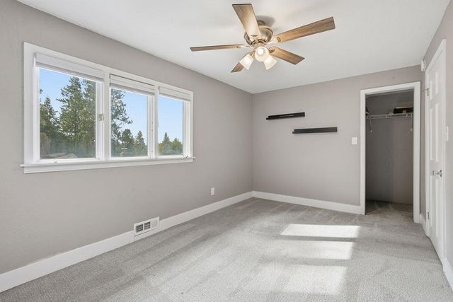 1528 E 18th Ave, Spokane, WA 99203
