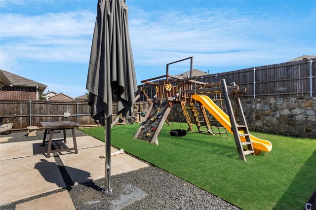 2505 Milne Court, Crandall, TX 75114