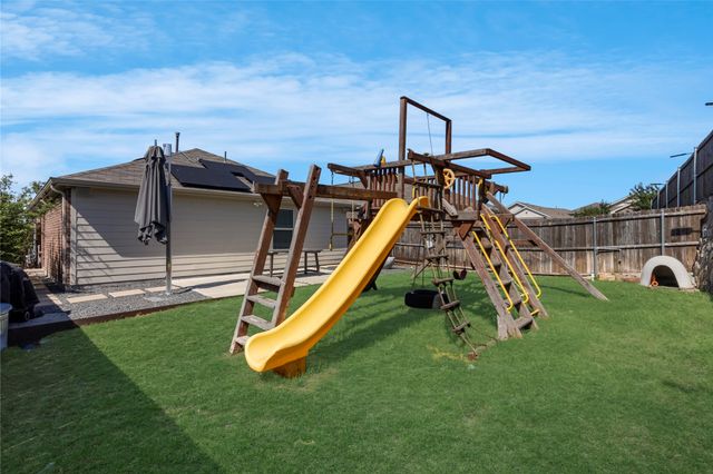 2505 Milne Court, Crandall, TX 75114