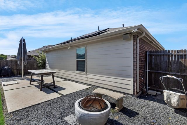 2505 Milne Court, Crandall, TX 75114