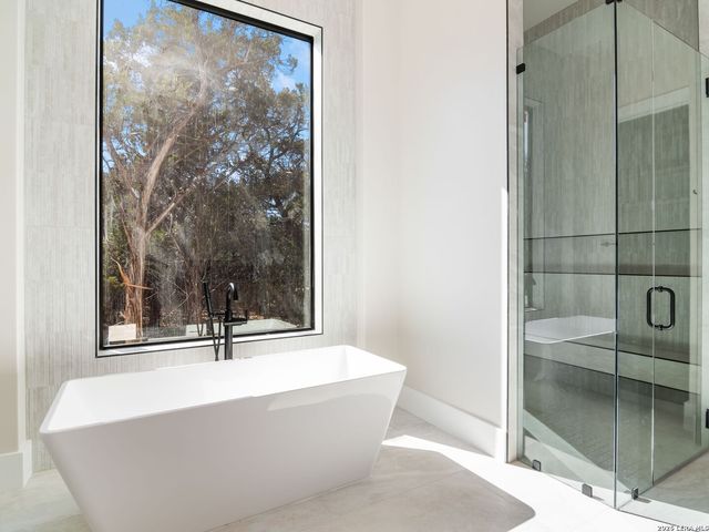 71 Via Aragon, San Antonio, TX 78257