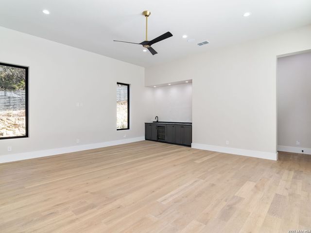 71 Via Aragon, San Antonio, TX 78257